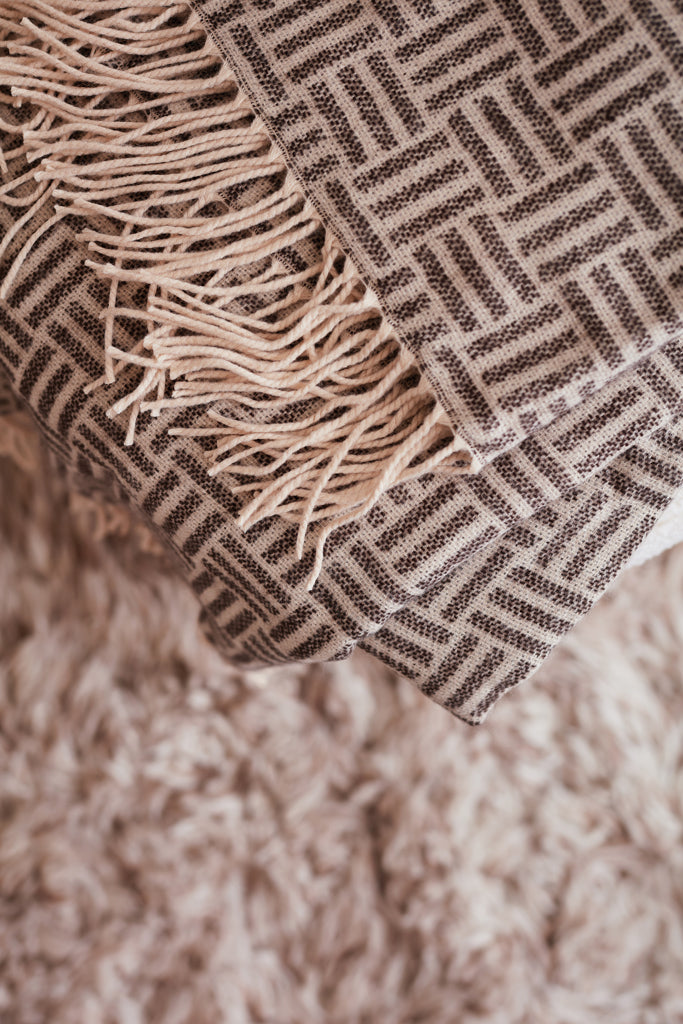 VINGA Lenox blanket - Black