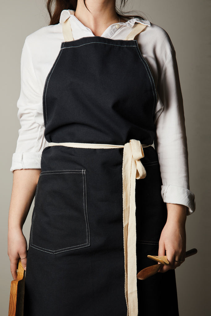 VINGA Sovano apron - Black