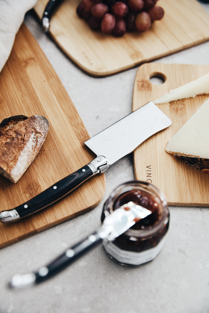 VINGA Gigaro cheese knives - Steel