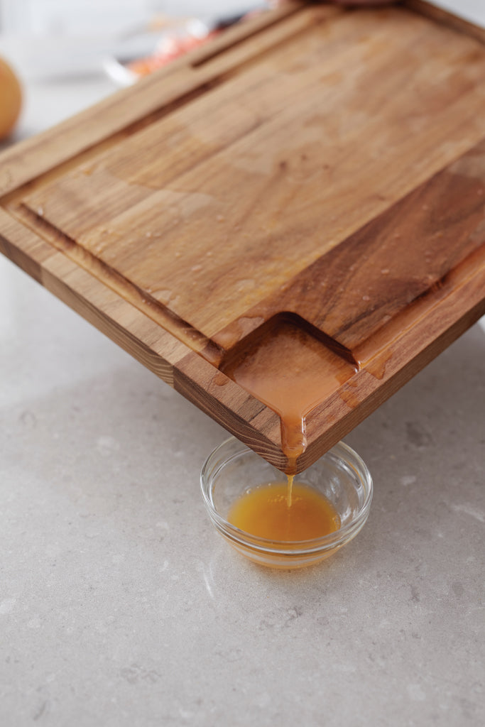 VINGA Buscot Utility Cutting Board - Brown