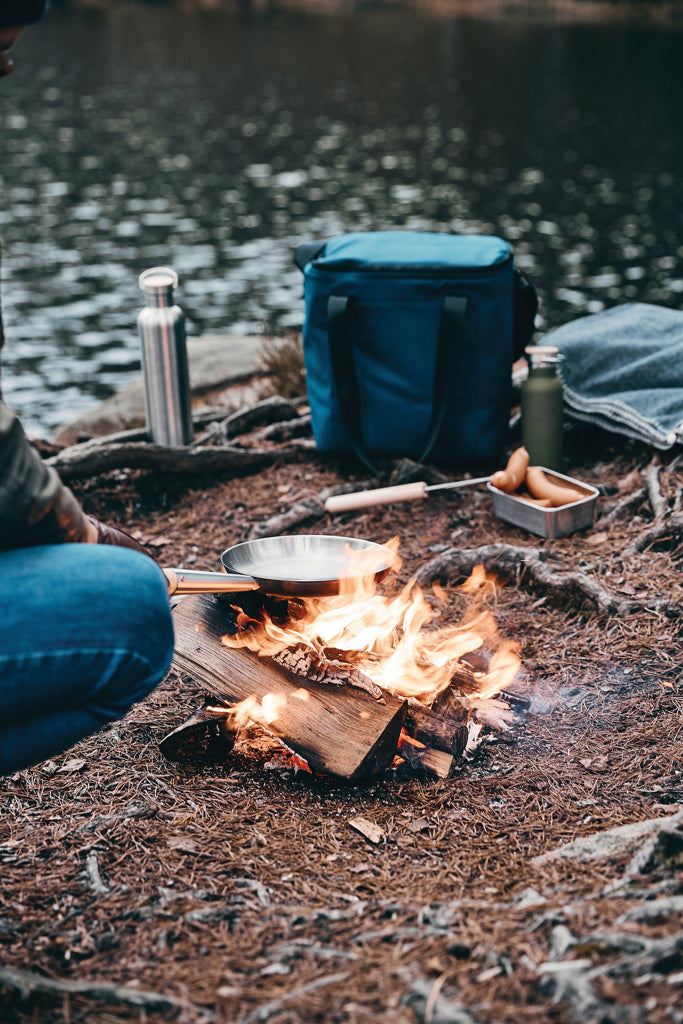 VINGA Vici Outdoor Pan - Steel