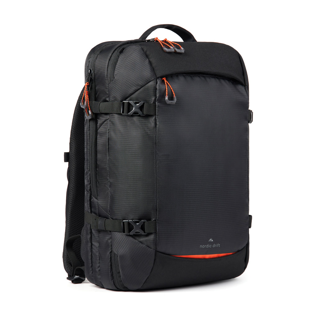 Nordic Drift RCS Travelling backpack 25L - Black