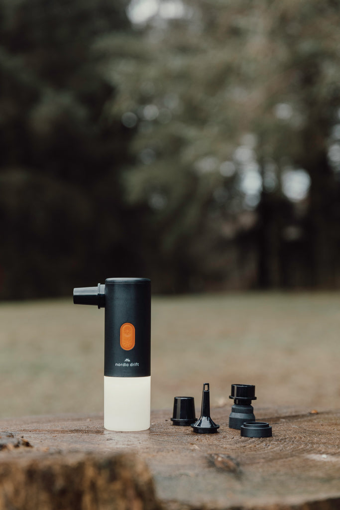 Nordic Drift Titan Portable Air pump camping light - Black