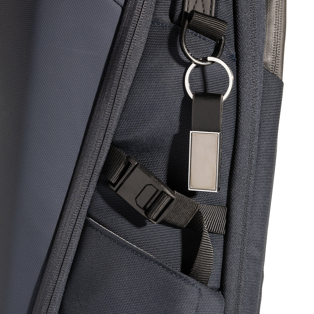 Luxury PU keychain RCS recycled zinc alloy - Black