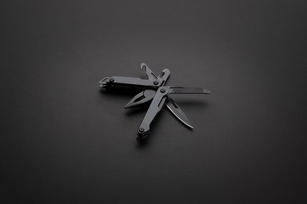 Gear X plier multitool - Black