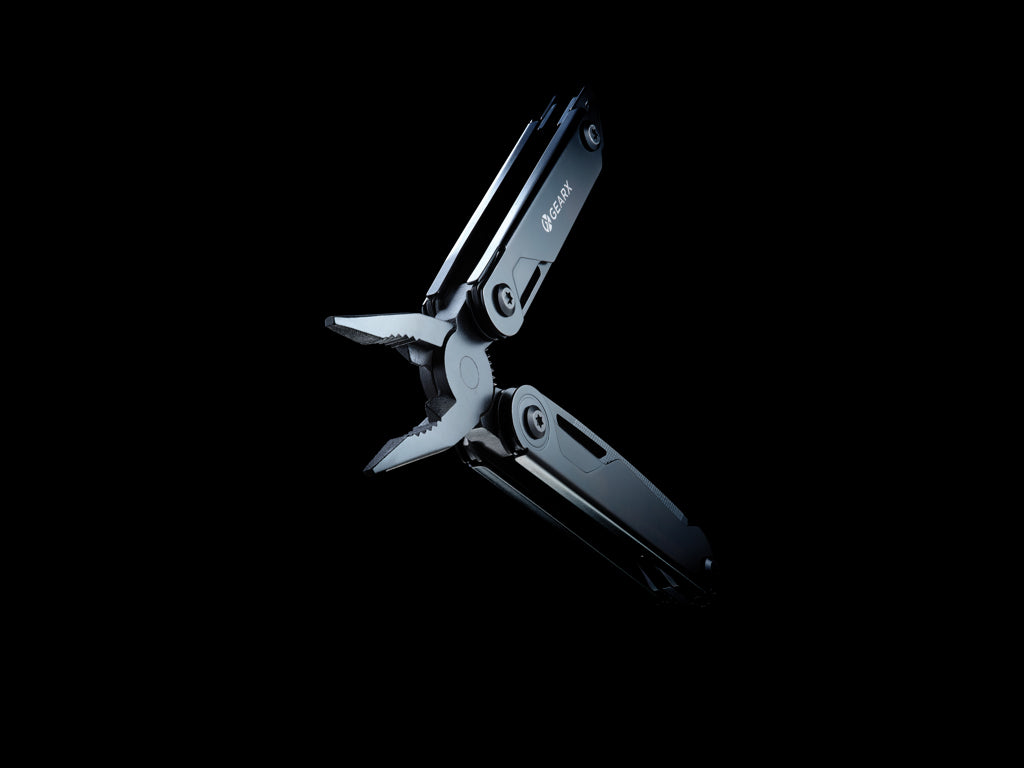 Gear X plier multitool - Black