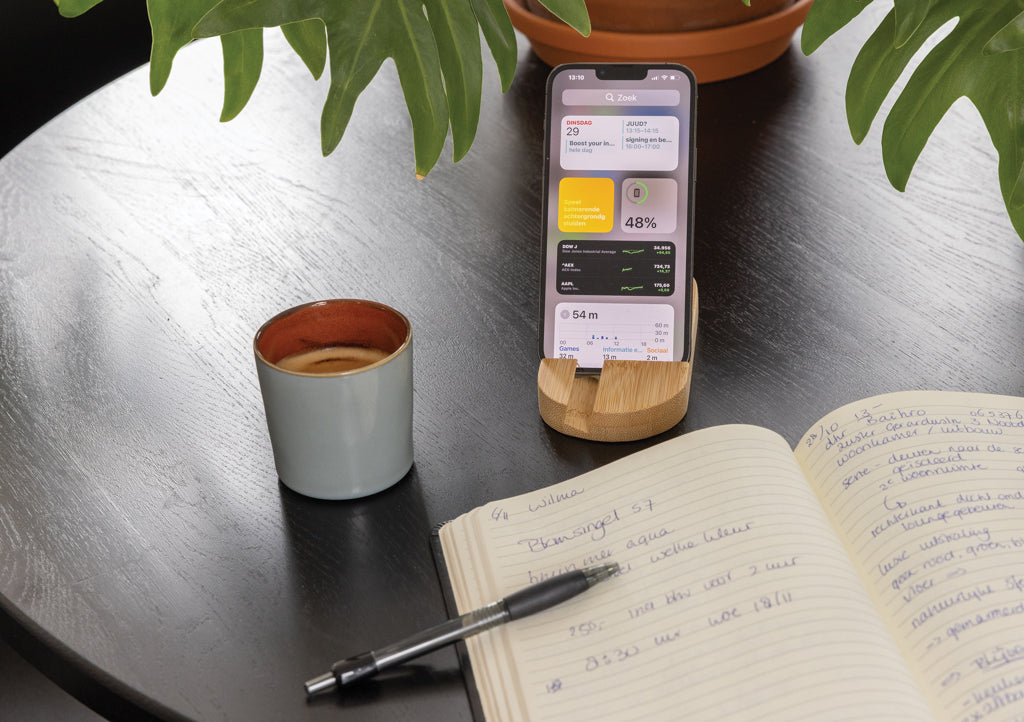 Bamboo tablet and phone holder - Brown