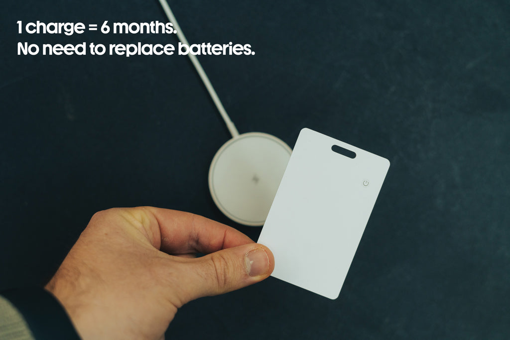 Findit RCS rplastic ultra-thin finder card rechargeable - White
