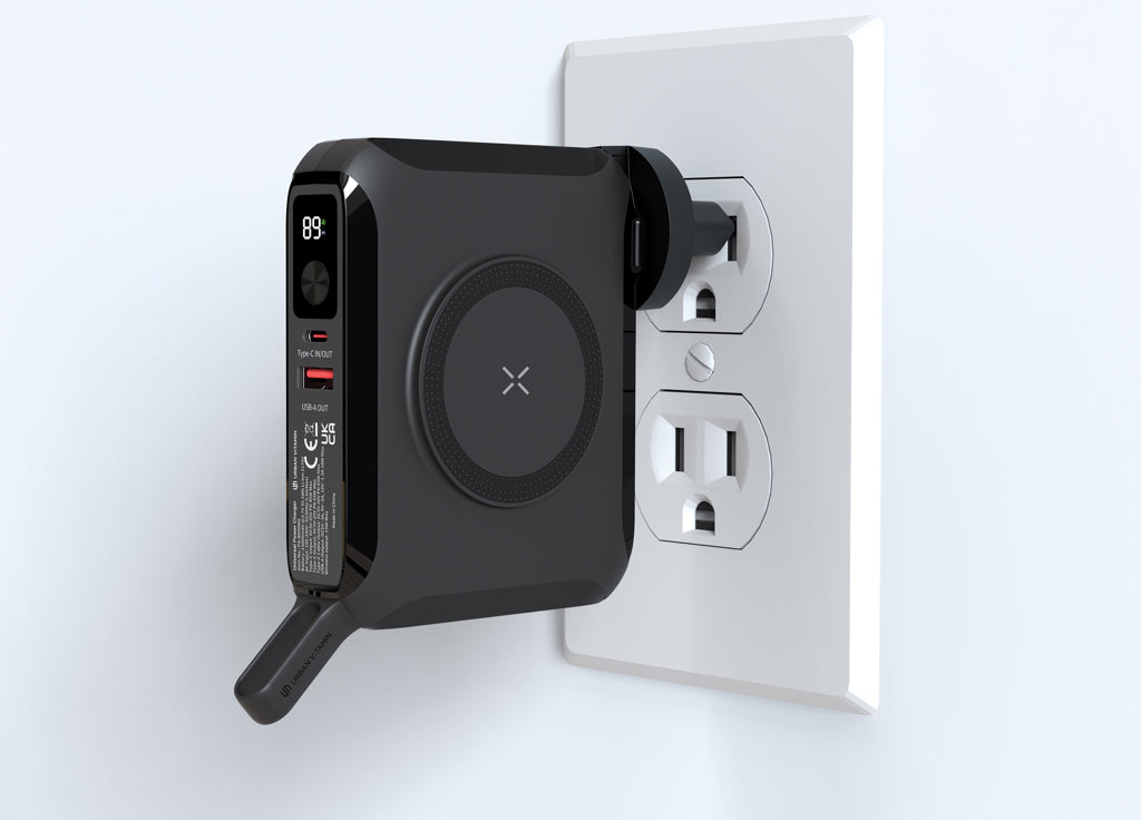 Urban Vitamin Oxnard 5 in 1 65W universal charger - Black