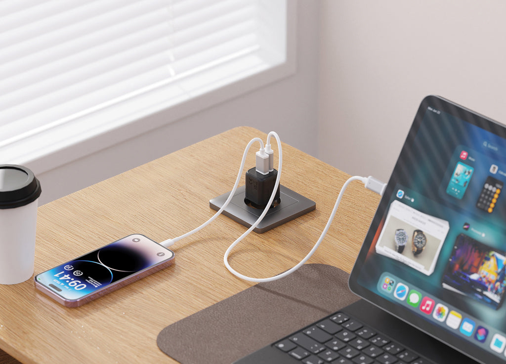 Urban Vitamin Monterey RCS recycled plastic 20W GAN charger - Black