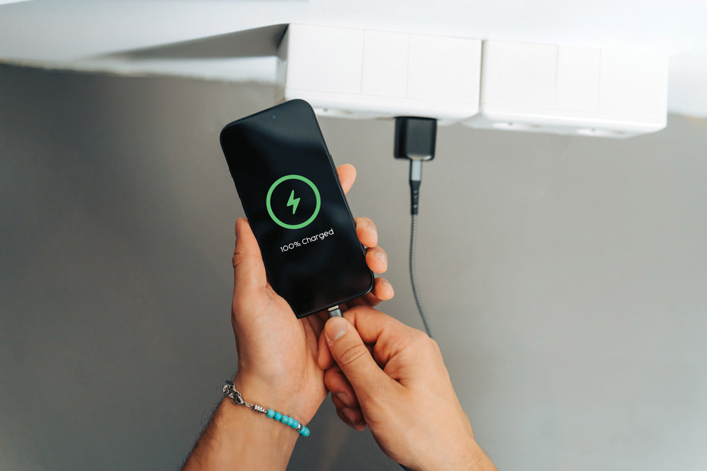 Urban Vitamin Monterey RCS recycled plastic 20W GAN charger - Black