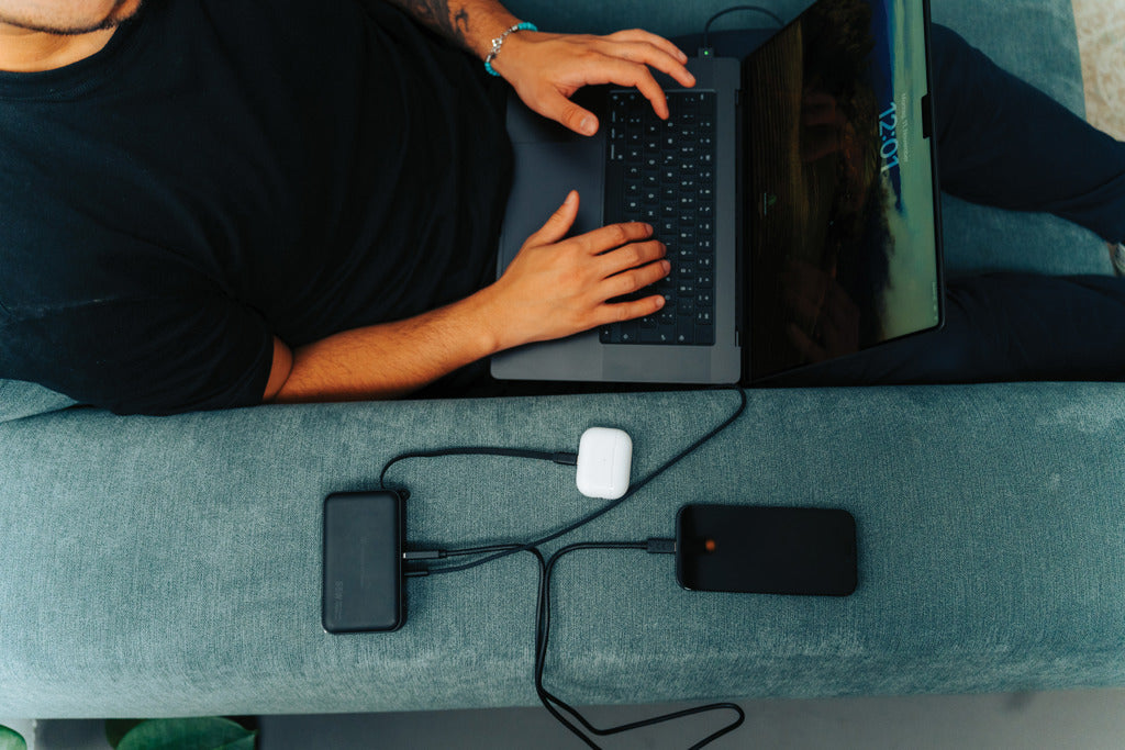 Urban Vitamin Eureka hybrid GANcharger 10000mah powerbank65W - Black