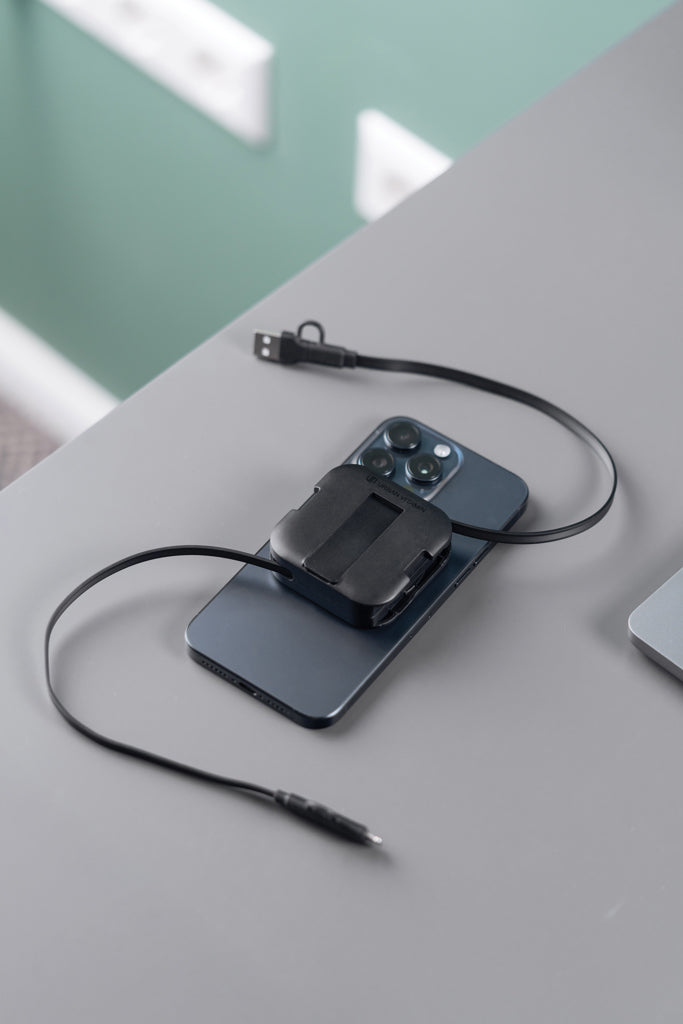 Urban Vitamin San Jose 100W stand with retractable cable - Black