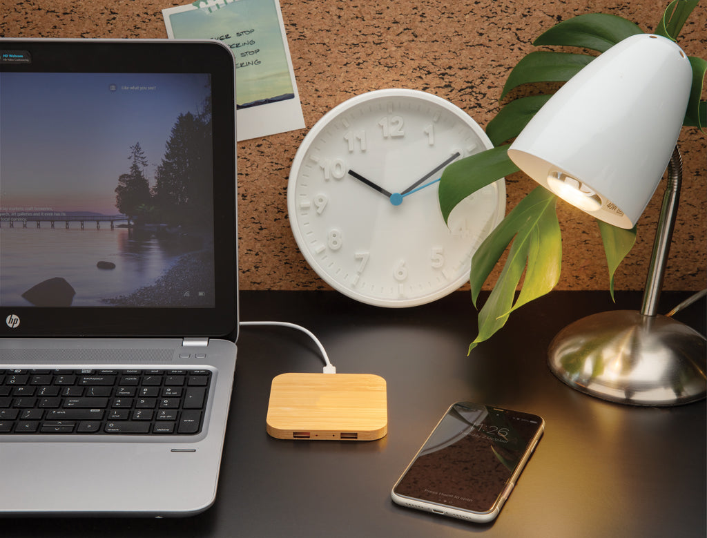 Bamboo 5W wireless charger with USB - Brown