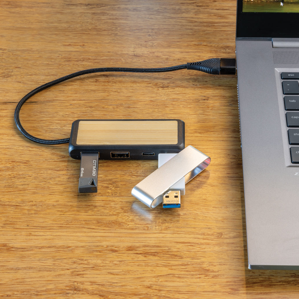 Link RCS recycled plastic and bamboo dual Input USB hub - Black