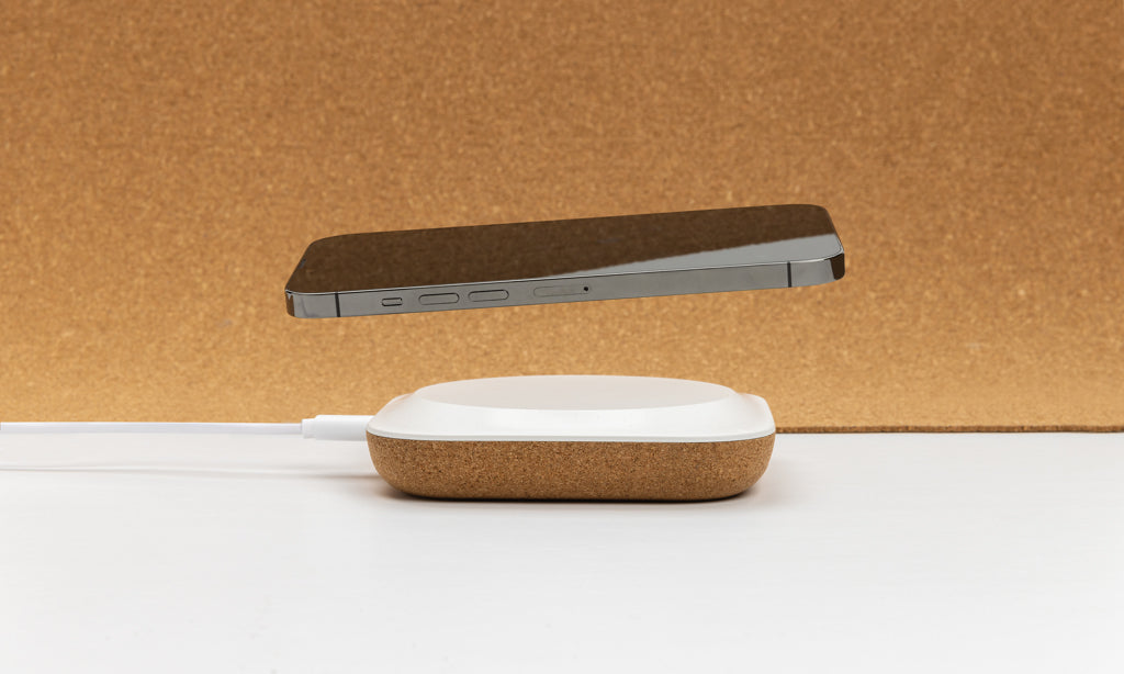 Oregon RCS recycled plastic and cork 10W wireless - Brown