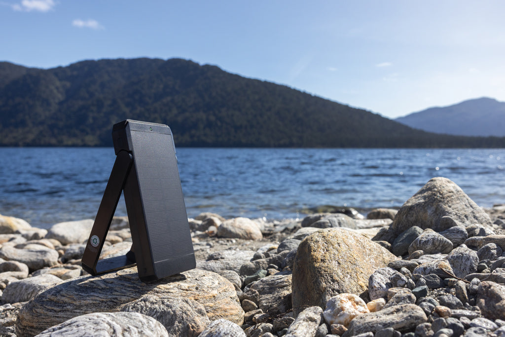 Skywave RCS recycled plastic solar powerbank 10000 mAh - Black