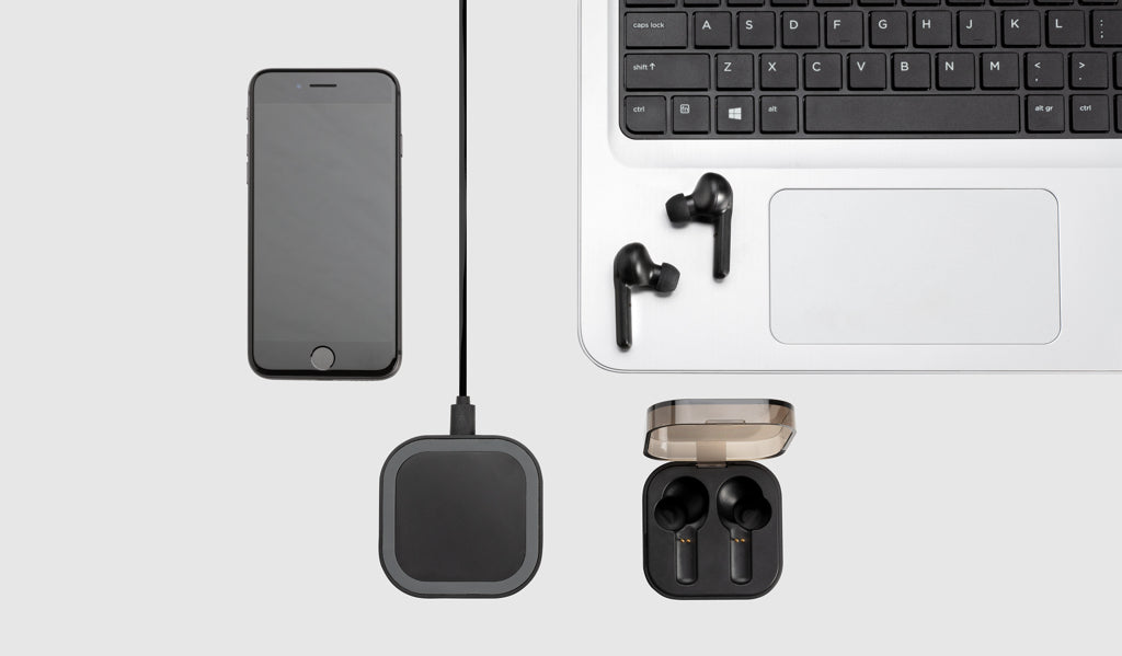 TWS earbuds in wireless charging case - Black