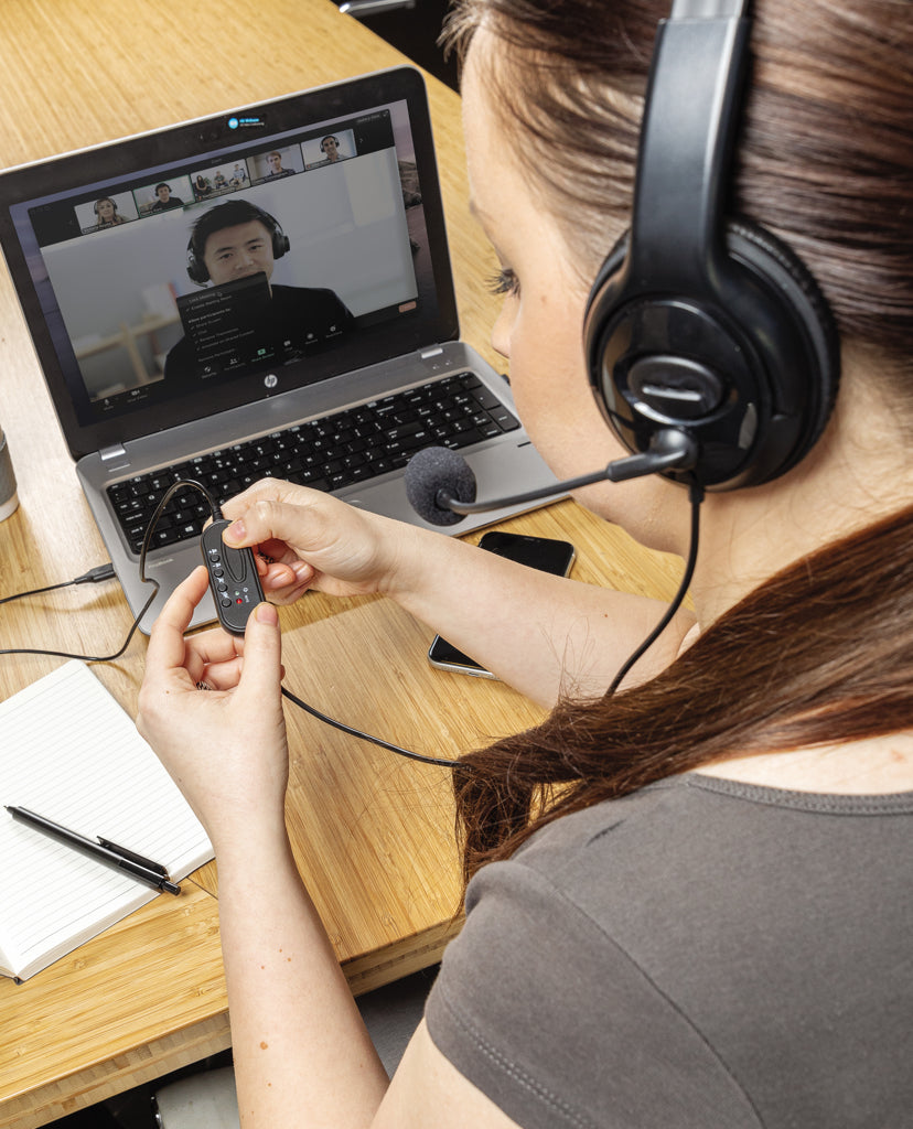 Over ear wired work headset - Black