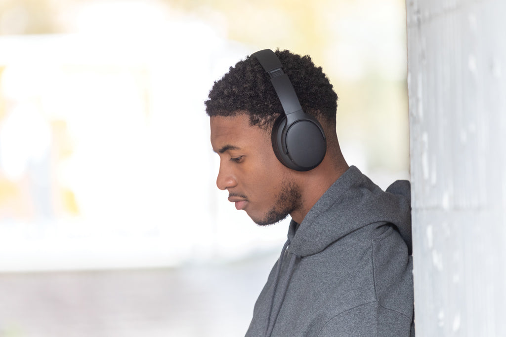 Urban Vitamin Palo Alto RCS rplastic headphone - Black