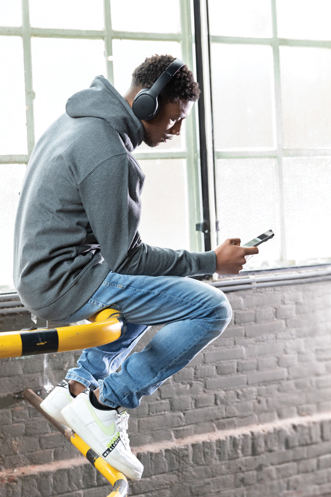 Urban Vitamin Palo Alto RCS rplastic headphone - Black