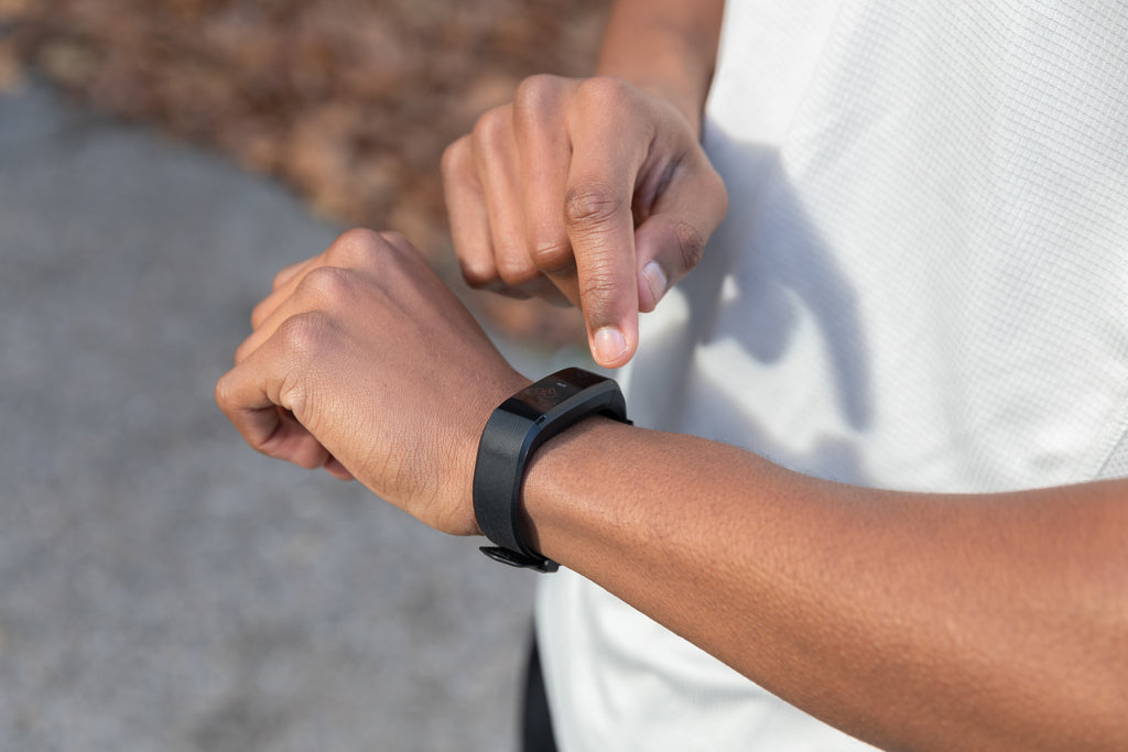 RCS recycled TPU Sense Fit with heart rate monitor - Black