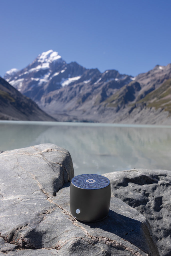 Swiss Peak RCS recycled aluminium 3W bass speaker - Grey