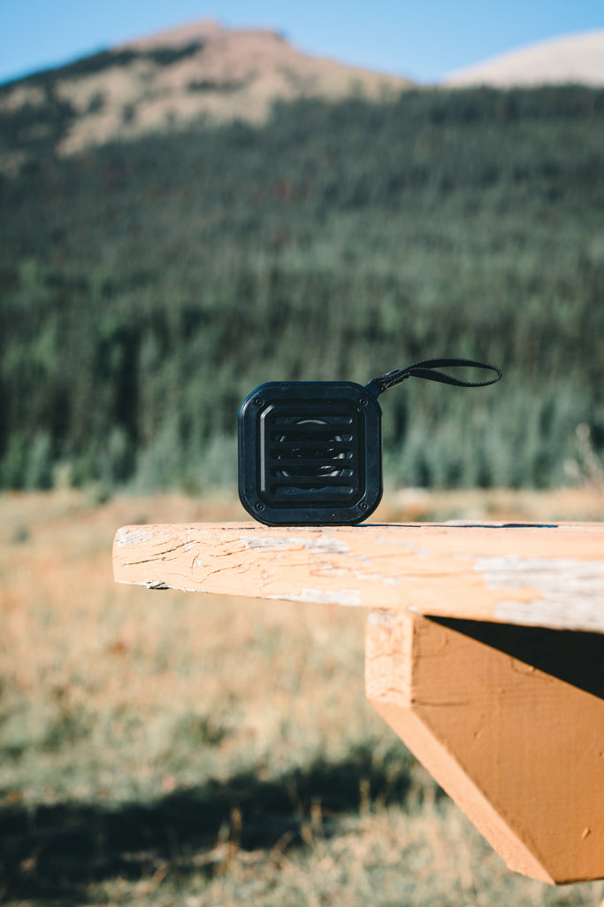 3W RCS recycled plastic wireless sunwave solar speaker - Black