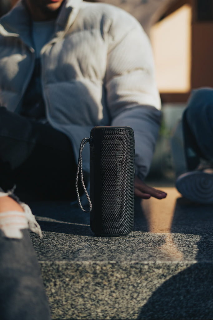 Urban Vitamin Pacific Grove RCS rplastic 30W speaker IPX7 - Black