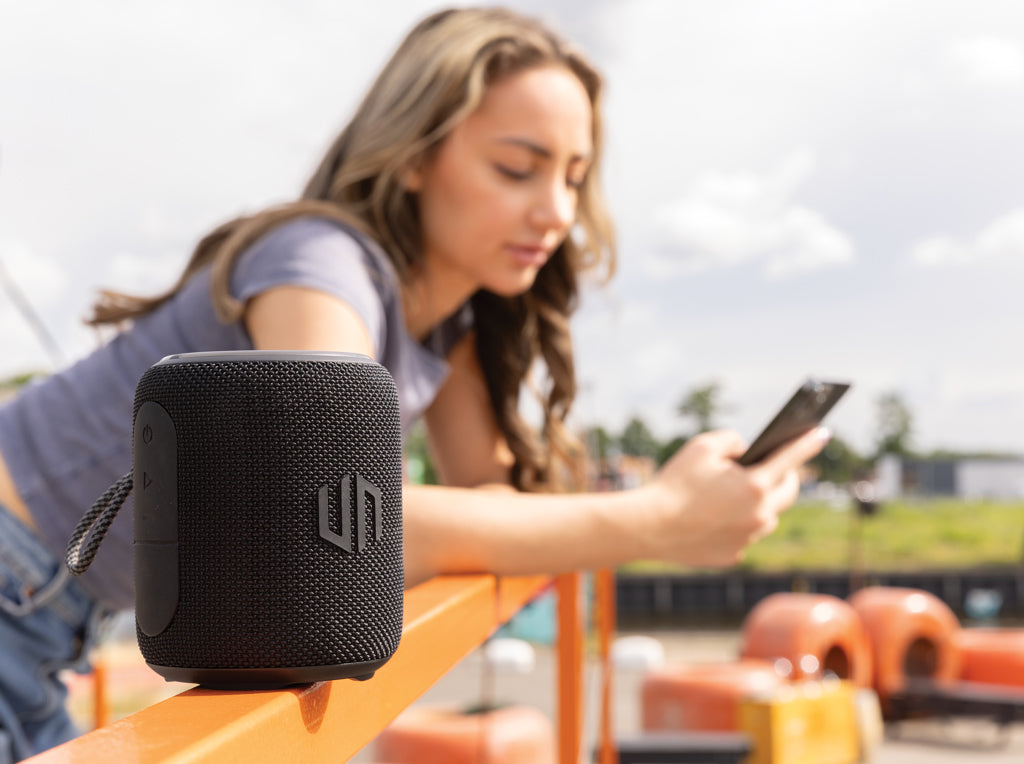 Urban Vitamin Palmdale RCS rplastic 16W speaker IPX7 - Black