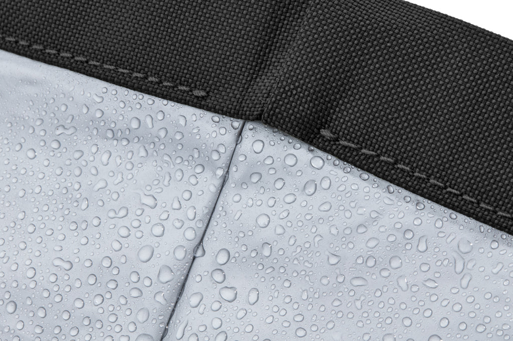 Black+Blum 6.7L insulated Lunch/Cooler Bag - Black
