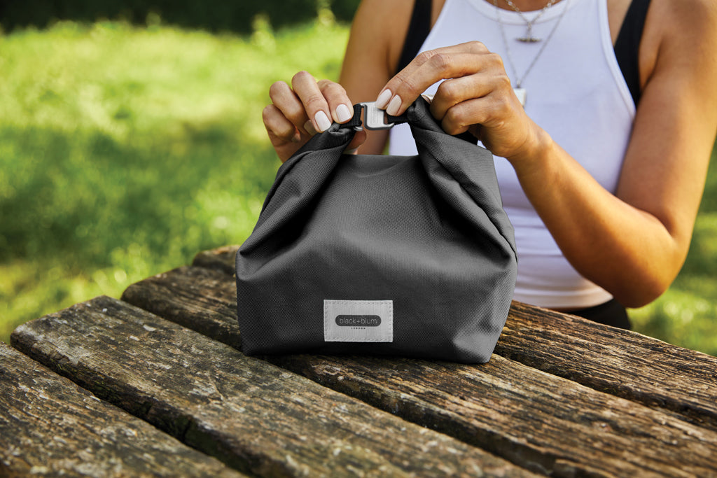 Black+Blum 6.7L insulated Lunch/Cooler Bag - Black
