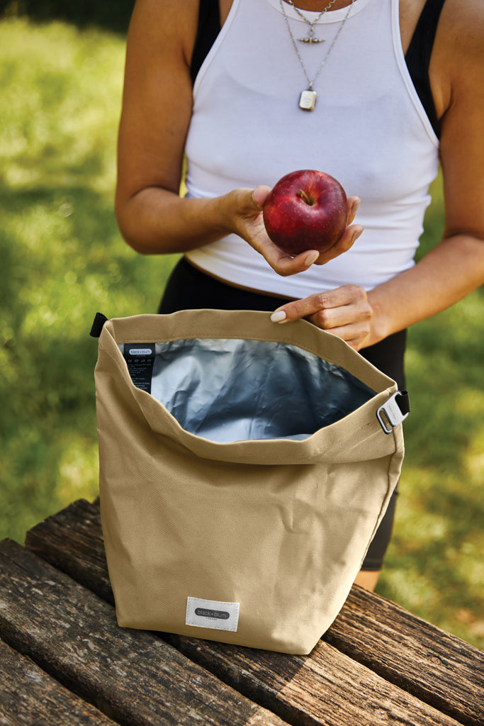 Black+Blum 6.7L insulated Lunch/Cooler Bag - Clay