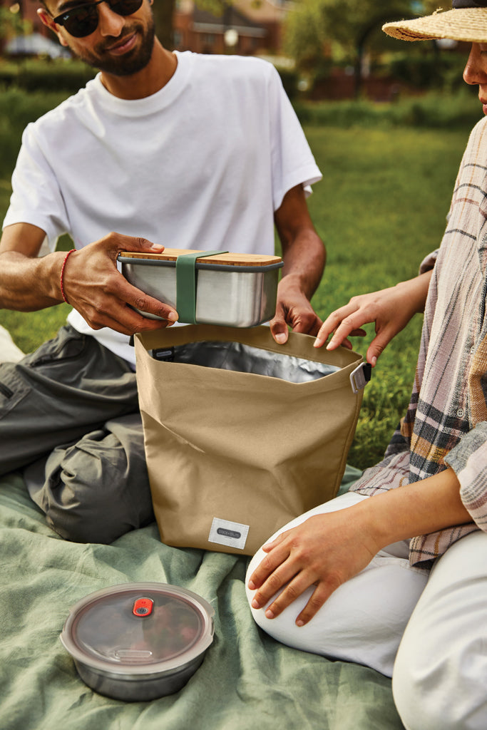 Black+Blum 6.7L insulated Lunch/Cooler Bag - Clay