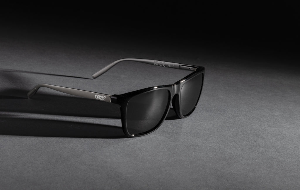 Swiss Peak RCS rplastic polarised sunglasses - Black