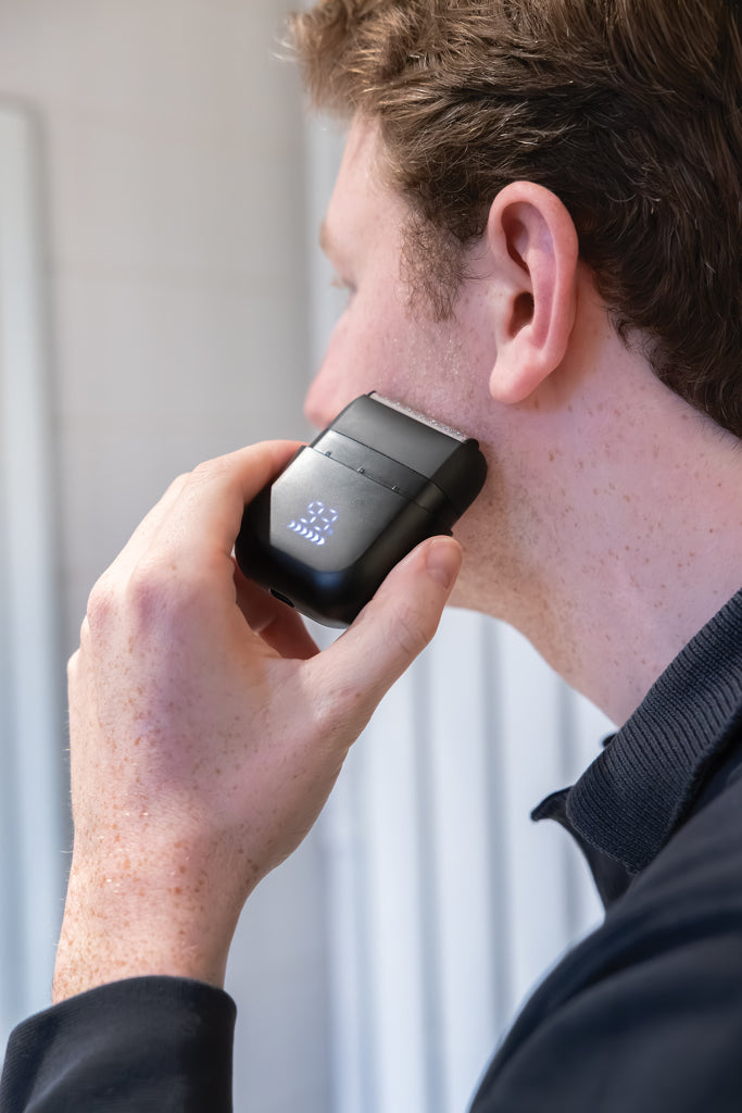 TrimBlade re-chargeable Travel Shaver IPX7 - Black