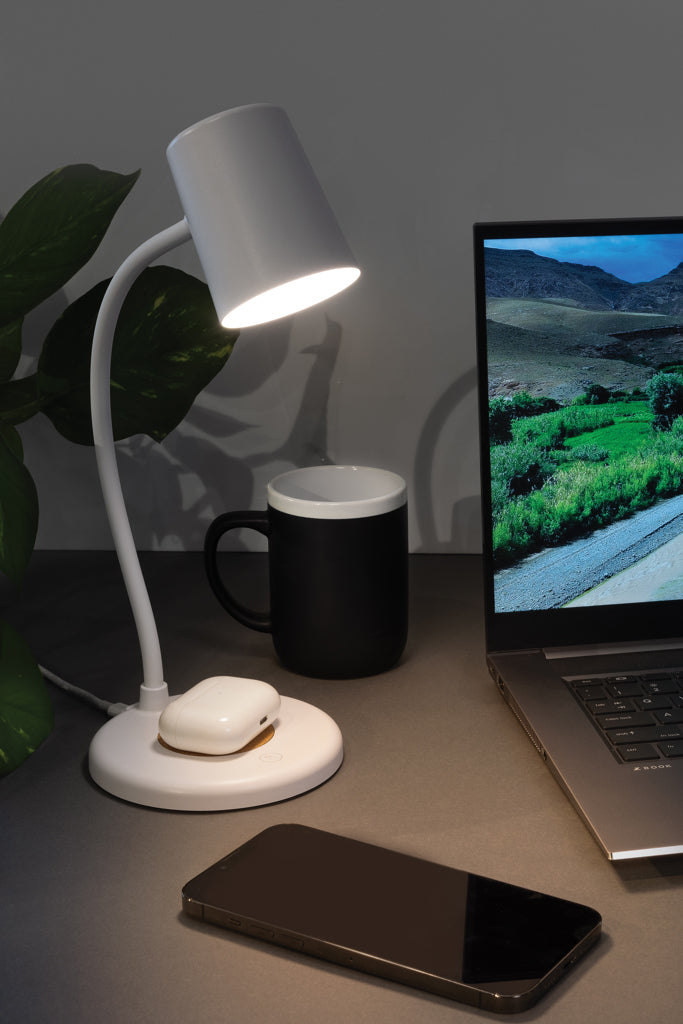 Zenara RCS recycled plastic and cork 15W wireless desk lamp - White