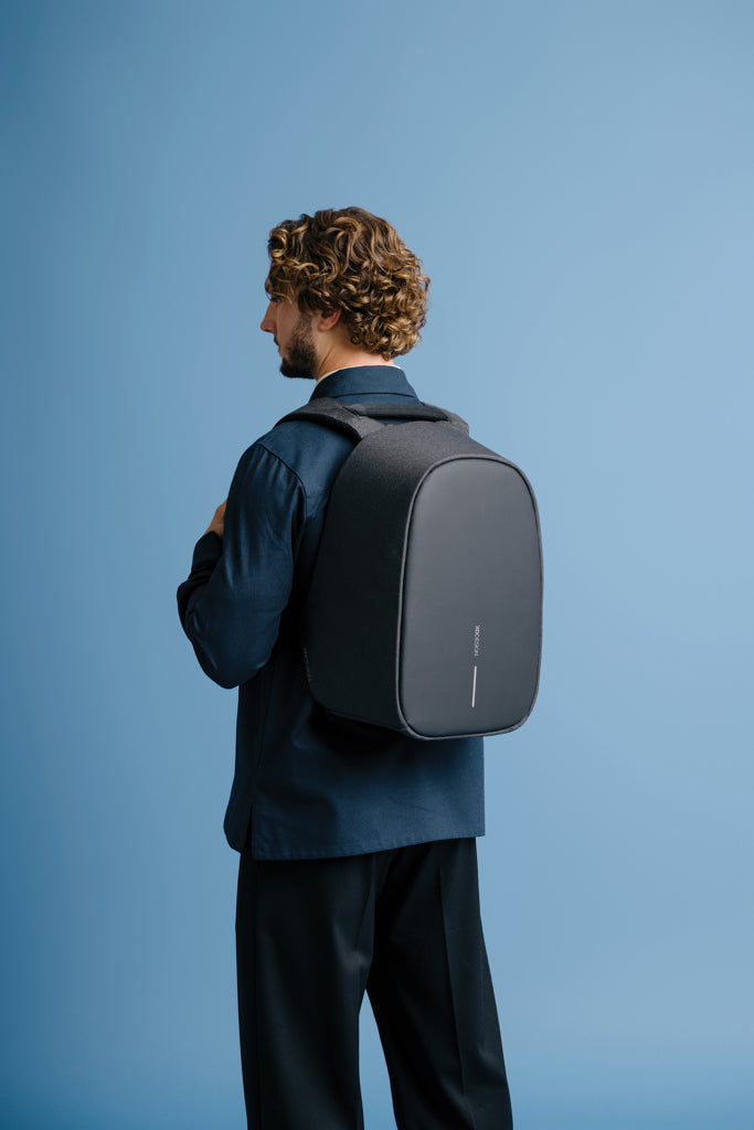 Bobby Hero Regular, Anti-theft backpack - Anthracite