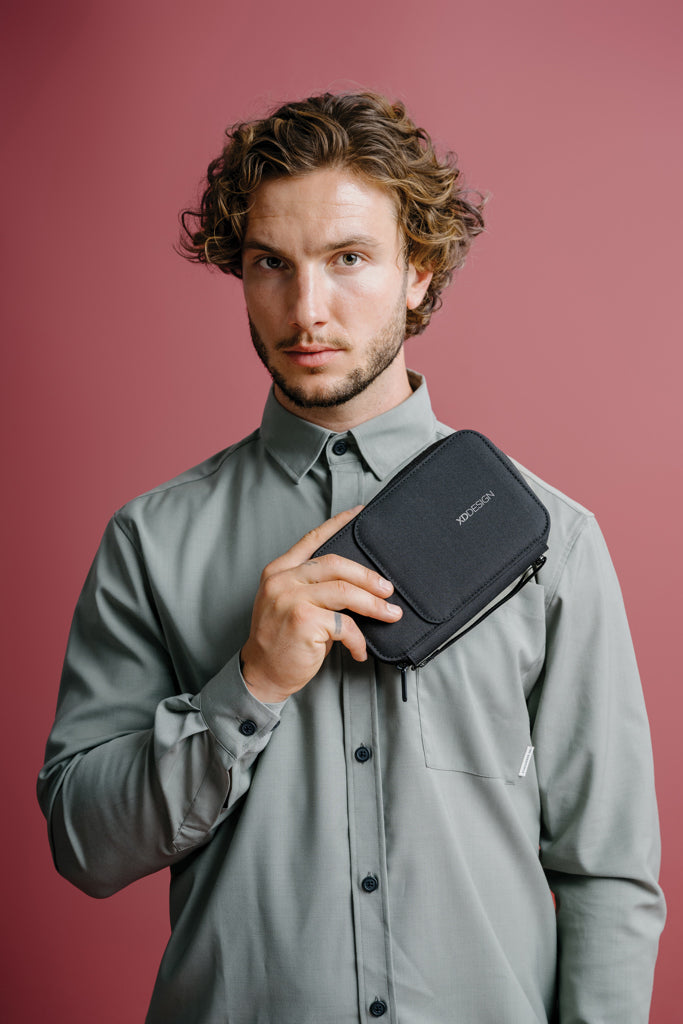Passport holder - Black