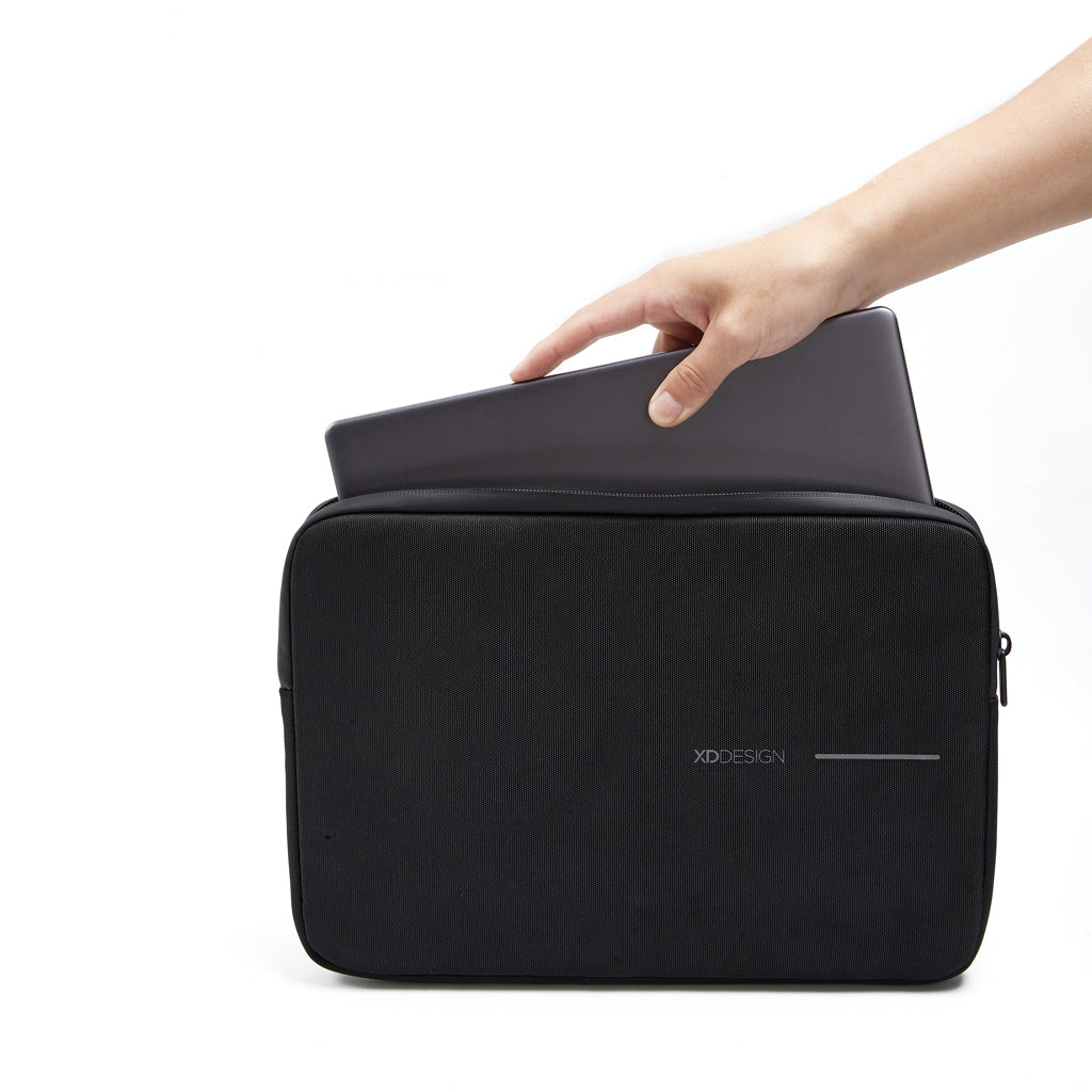 XD Design 16' Laptop Sleeve - Black