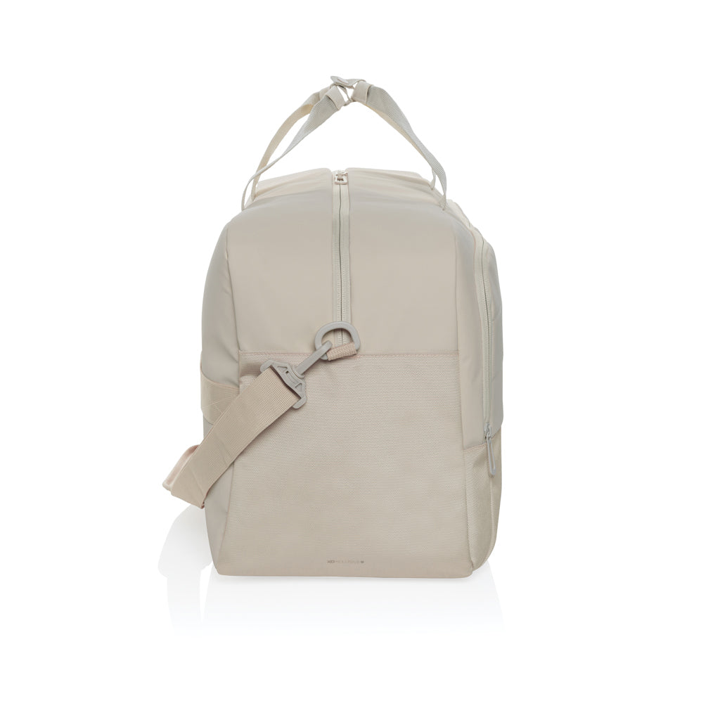 Armond AWARE™ RPET weekend duffel - Beige