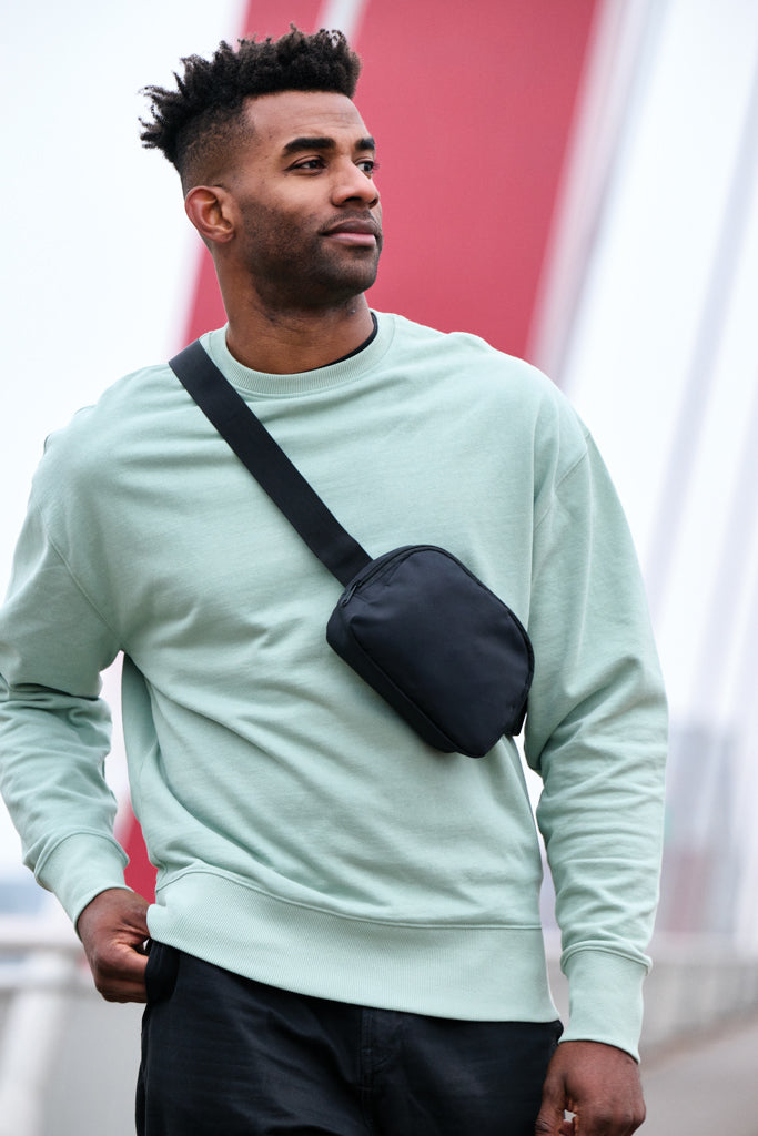 Aero Aware™ RPET Everyday sling bag - Black