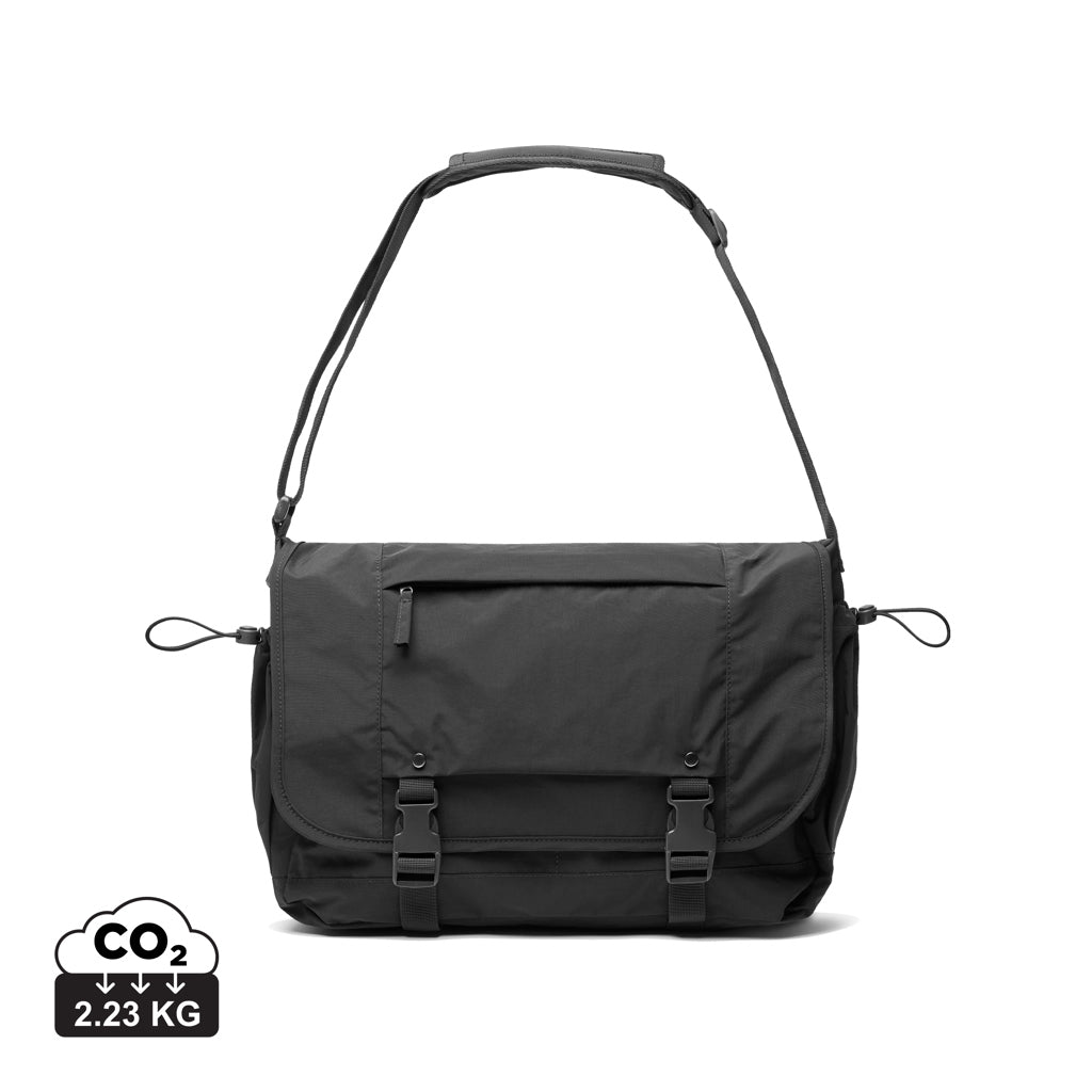 KENTO URBAN RCS recycled nylon 15.6 inch Messenger - Black