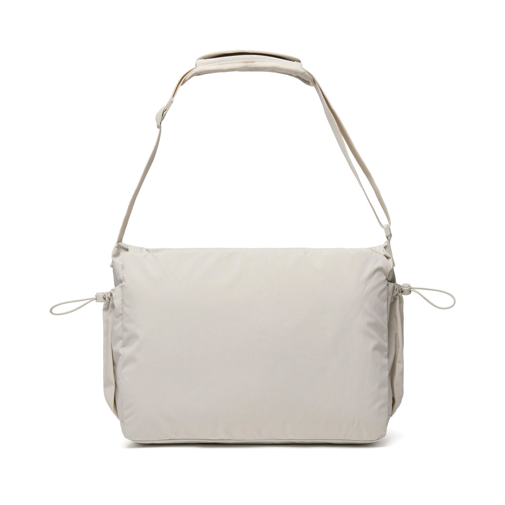 KENTO URBAN RCS recycled nylon 15.6 inch Messenger - Beige