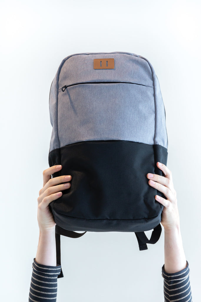 Modern 15.6' USB & RFID laptop backpack PVC free - Black