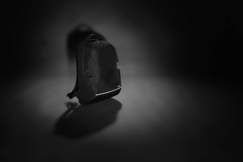 Swiss Peak Brooke AWARE™ RPET daily 15.6' laptop backpack - Black