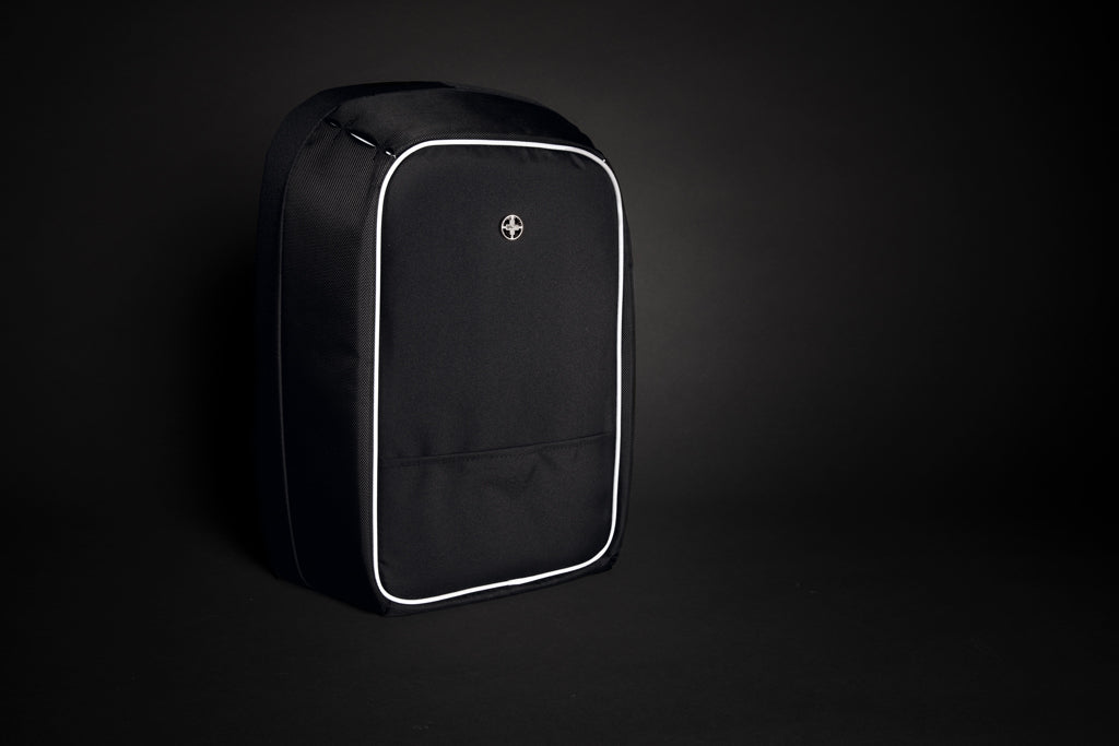 Swiss Peak AWARE™ anti-theft 15.6' laptop backpack - Black