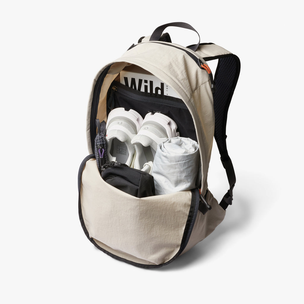 Bellroy Lite Daypack - Beige