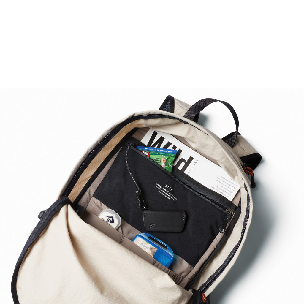 Bellroy Lite Daypack - Beige