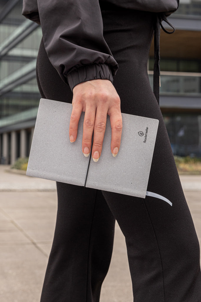 A5 GRS recycled leather notebook - Light Grey